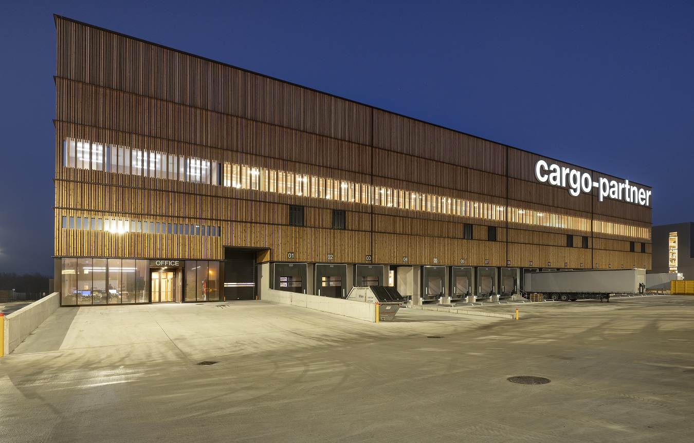 cargo-partner iLogistics center - POPPE*PREHAL Architekten
